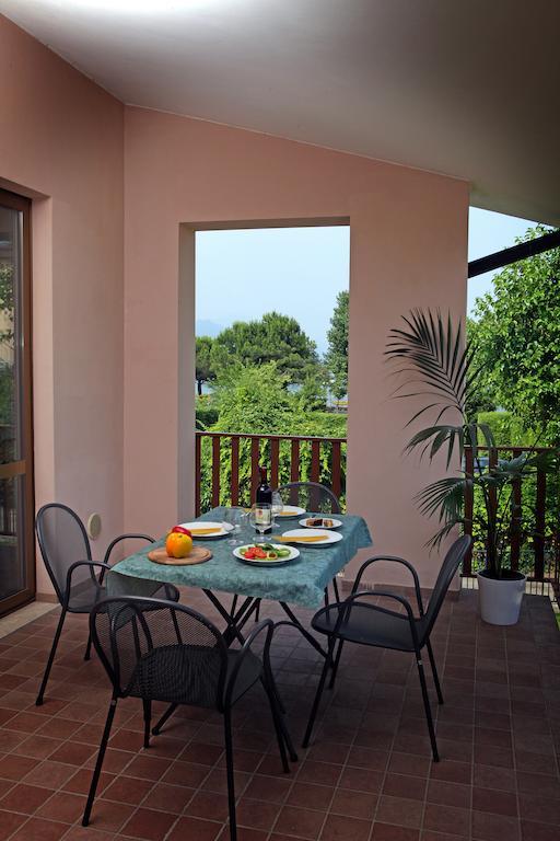 Camping Garden Tourist Manerba del Garda Habitación foto